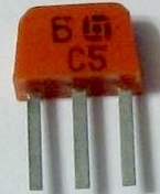 Внешний вид кремниевого NPN транзистора КТ315